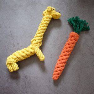 Cute Giraffe and Carrot Chew Toys for Small Dogs
